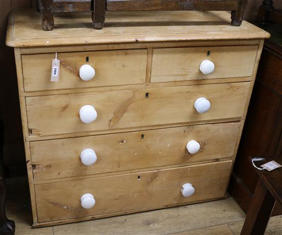 A pine chest of drawers W.95cm